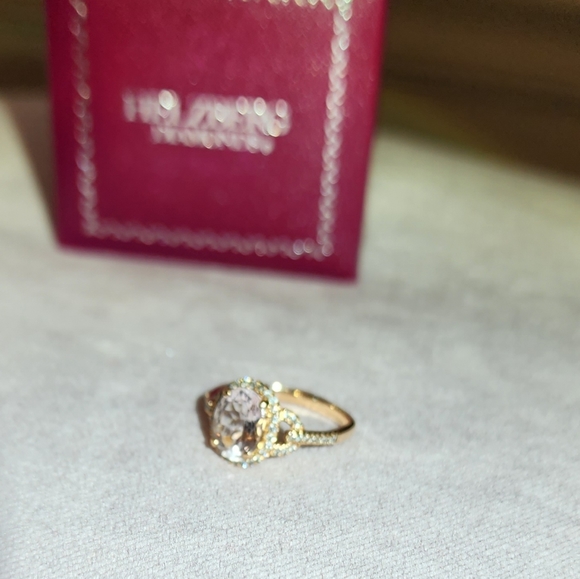 Helzberg Diamonds Pink Morganite - Picture 8 of 12